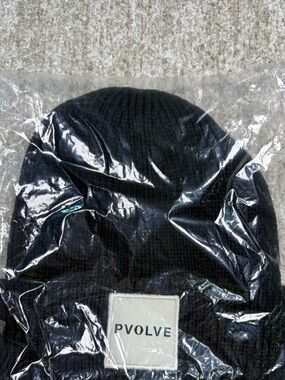 PVOLVE Black Knit Cuffed Beanie - Men's Winter Hat